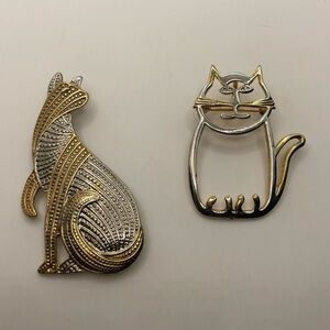 X2 Vtg Two Tone Gold & Silver Tone Cat Kitty Brooches
